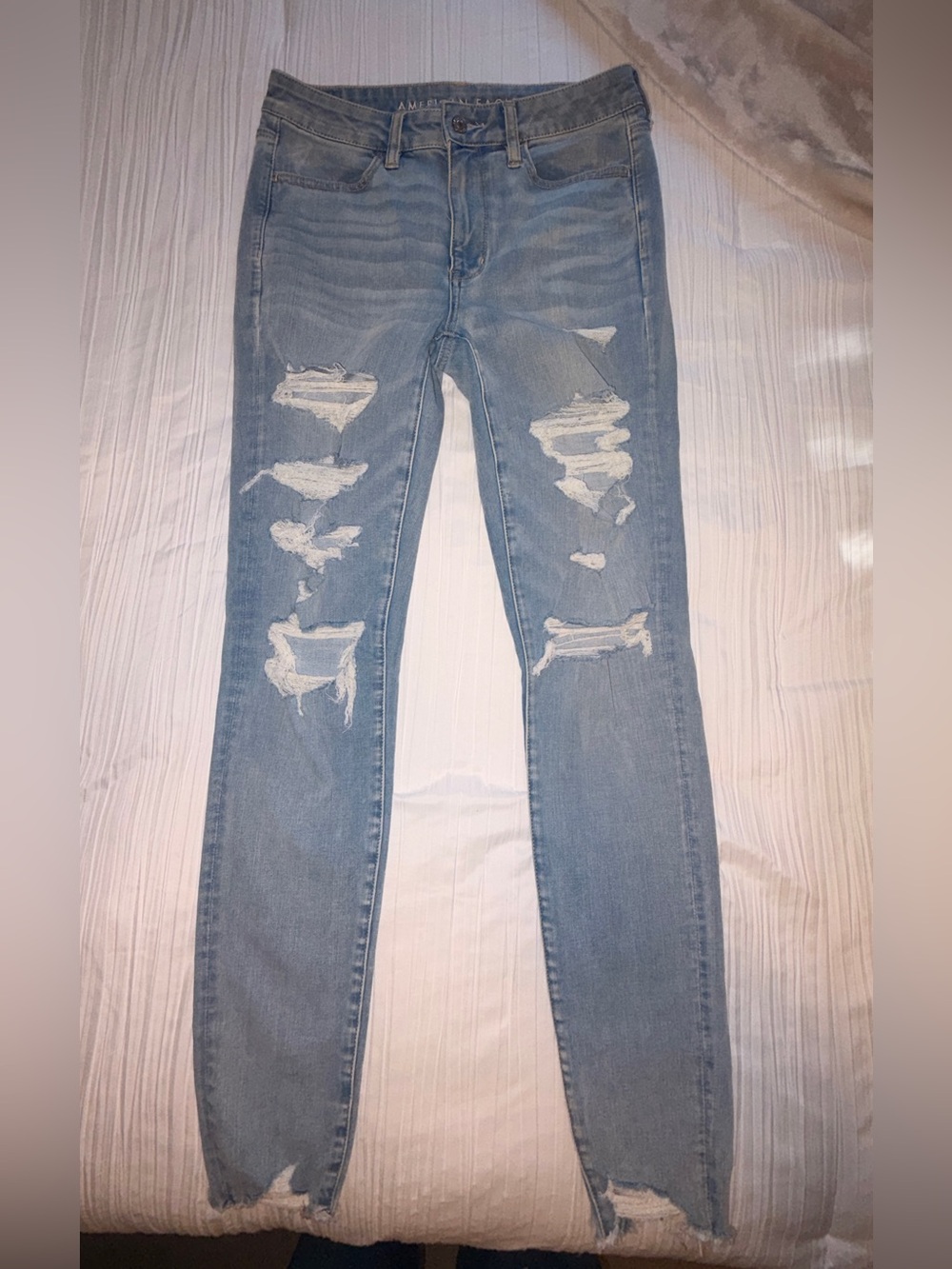 American Eagle Light Blue Distressed Skinny Jeans - Women’s 8 Long